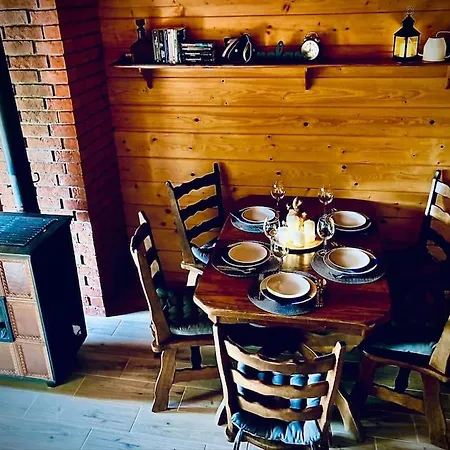 Dom Pod Zarem * Międzybrodzie Bialskie