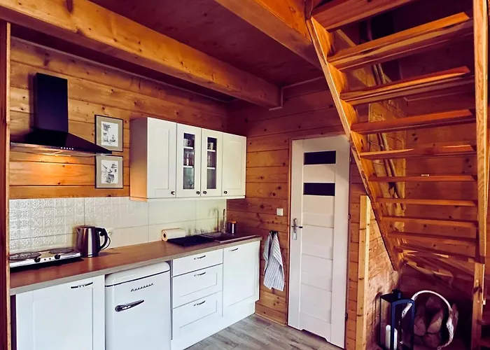 Dom Pod Zarem * Międzybrodzie Bialskie